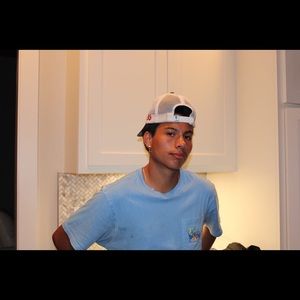 Meet your Posher, Cesar